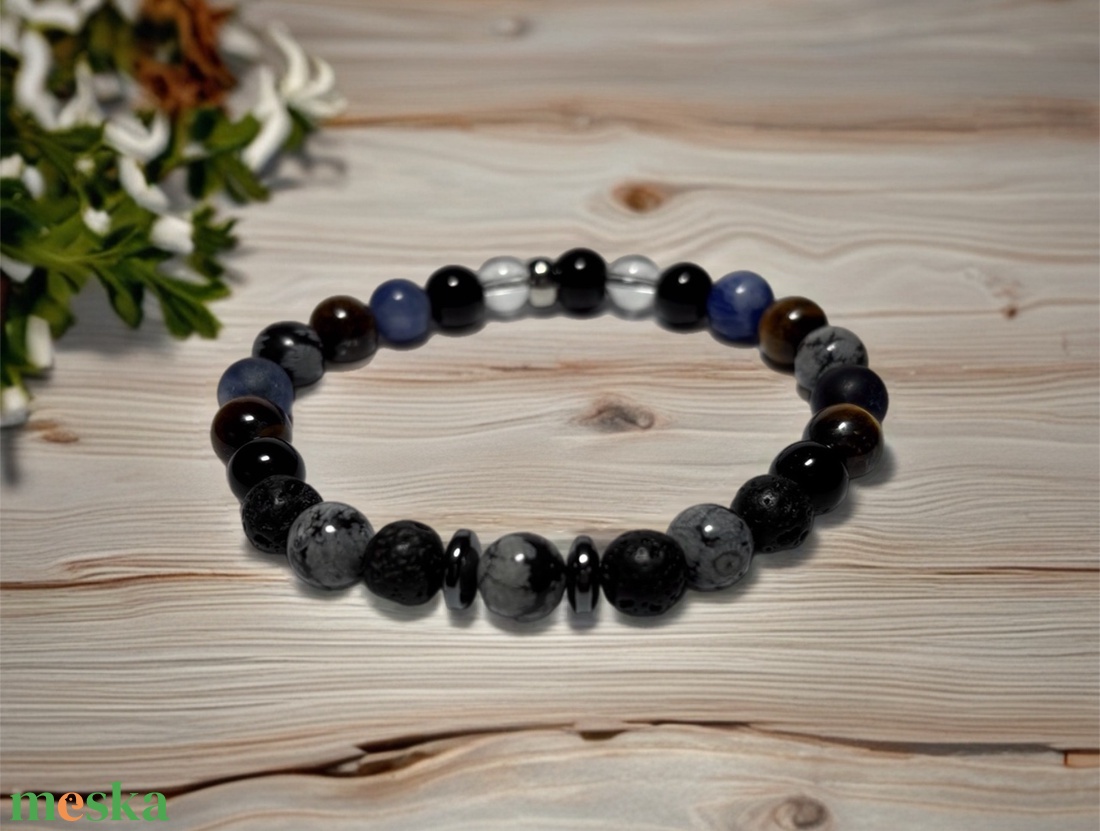 Theta ásványkarkötő - önbizalom - tigrisszem, ónix, hópehely obszidián, szodalit, hegyikristály, hematit - ékszer - karkötő - ásványkarkötő - Meska.hu