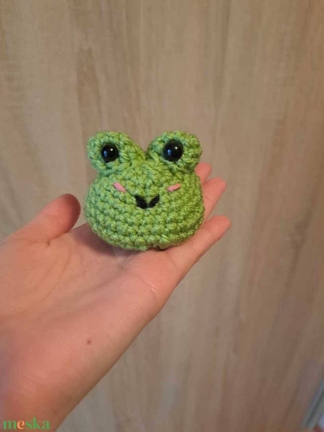 Béka amigurumi - játék & sport - plüssállat & játékfigura - béka - Meska.hu