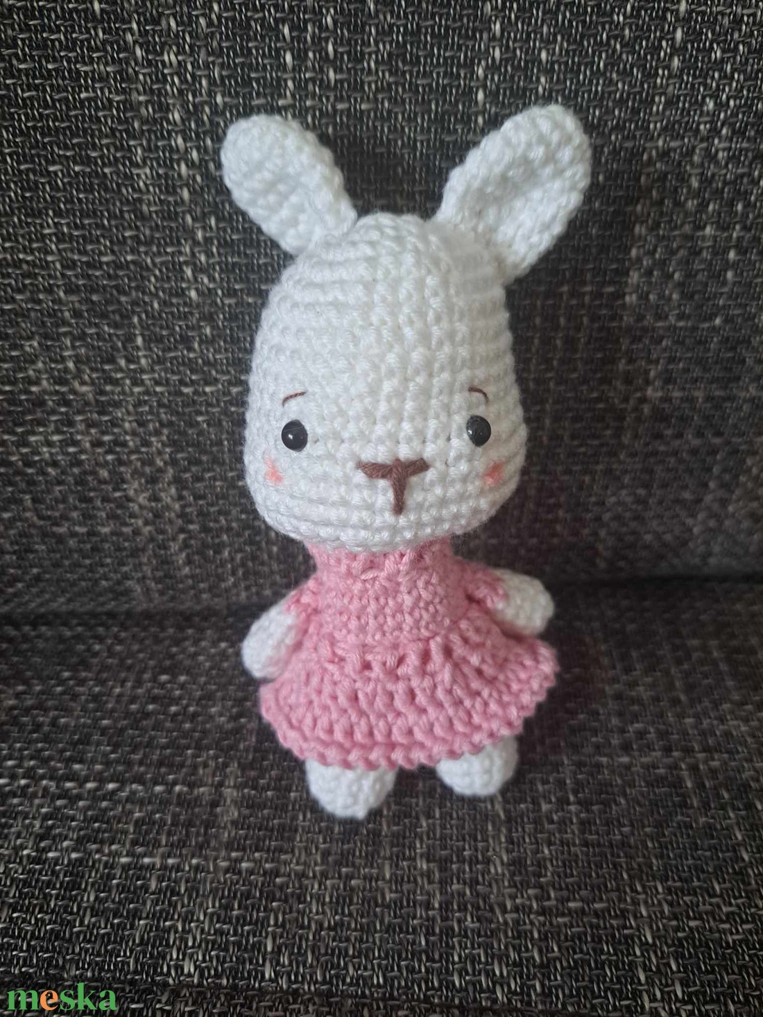 Nyuszi ruhában amigurumi figura - játék & sport - plüssállat & játékfigura - nyuszi - Meska.hu Nyuszi ruhában amigurumi figura - játék & sport - plüssállat & játékfigura - nyuszi - Meska.hu