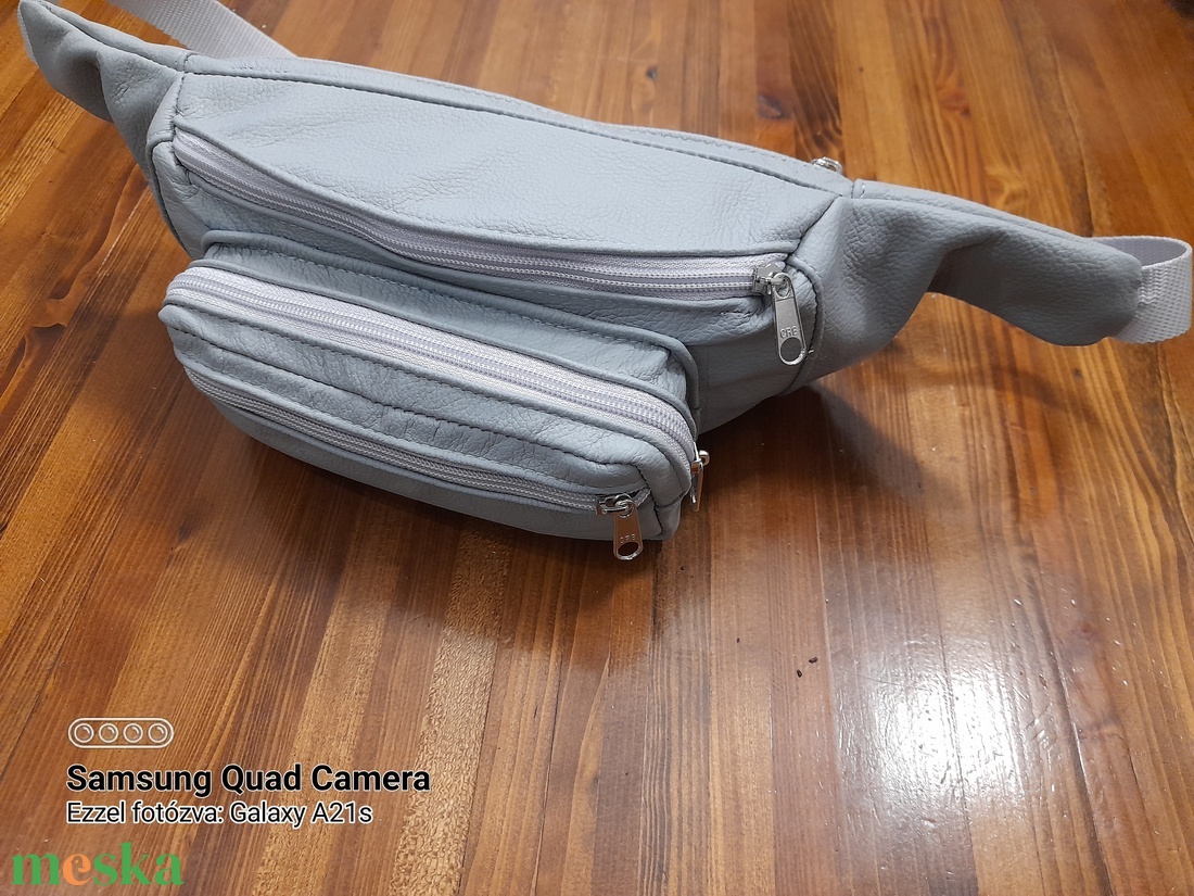 Négyrekeszes bőr övtáska - táska & tok - kézitáska & válltáska - vállon átvethető táska - Meska.hu