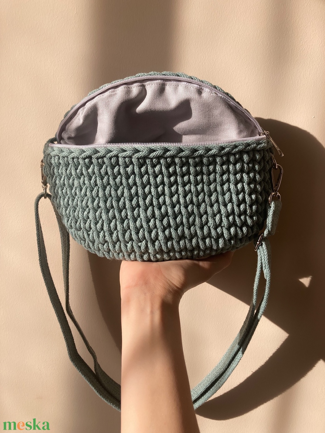 Horgolt övtáska babér színben 100% újrahasznosított zsinórfonalból - táska & tok - övtáska - Meska.hu