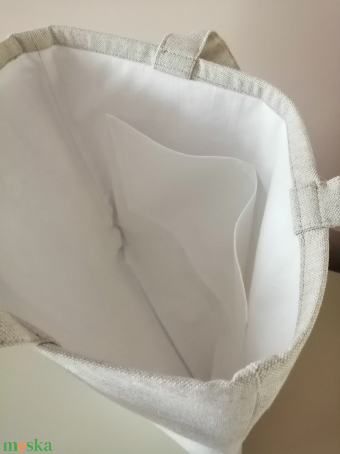 Homokszín utcai - vásárlós kézzel hímzett vászon női táska/szatyor - táska & tok - bevásárlás & shopper táska - shopper, textiltáska, szatyor - Meska.hu Homokszín utcai - vásárlós kézzel hímzett vászon női táska/szatyor - táska & tok - bevásárlás & shopper táska - shopper, textiltáska, szatyor - Meska.hu