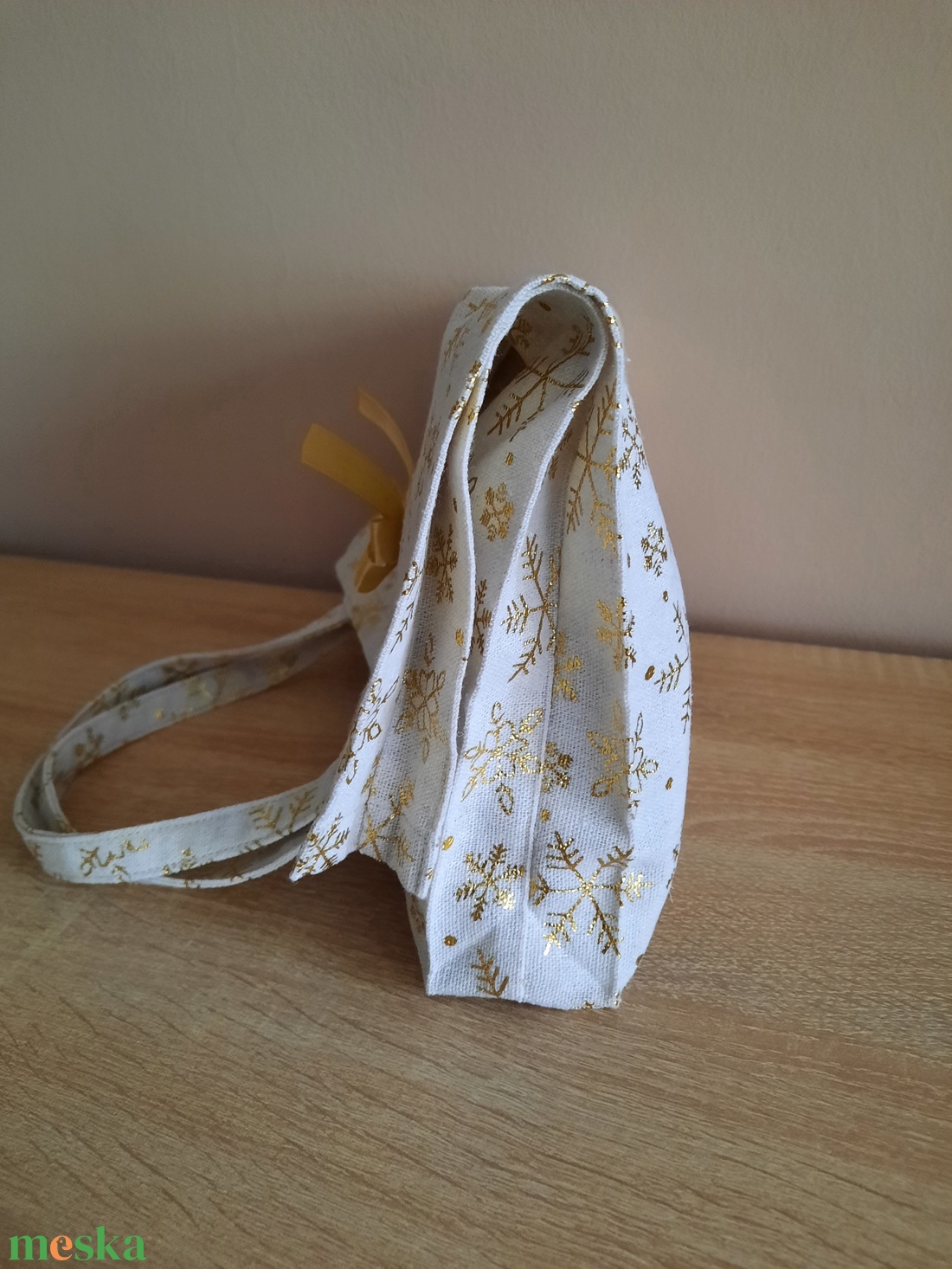 Arany mintás ajándékszatyor - karácsony - karácsonyi ajándékozás - karácsonyi ajándékcsomagolás - Meska.hu