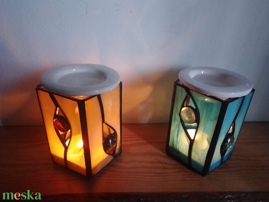Tiffany mécsestartó illóolaj párologtatóval - otthon & életmód - gyertya, illat, aroma - párologtató - Meska.hu Tiffany mécsestartó illóolaj párologtatóval - otthon & életmód - gyertya, illat, aroma - párologtató - Meska.hu