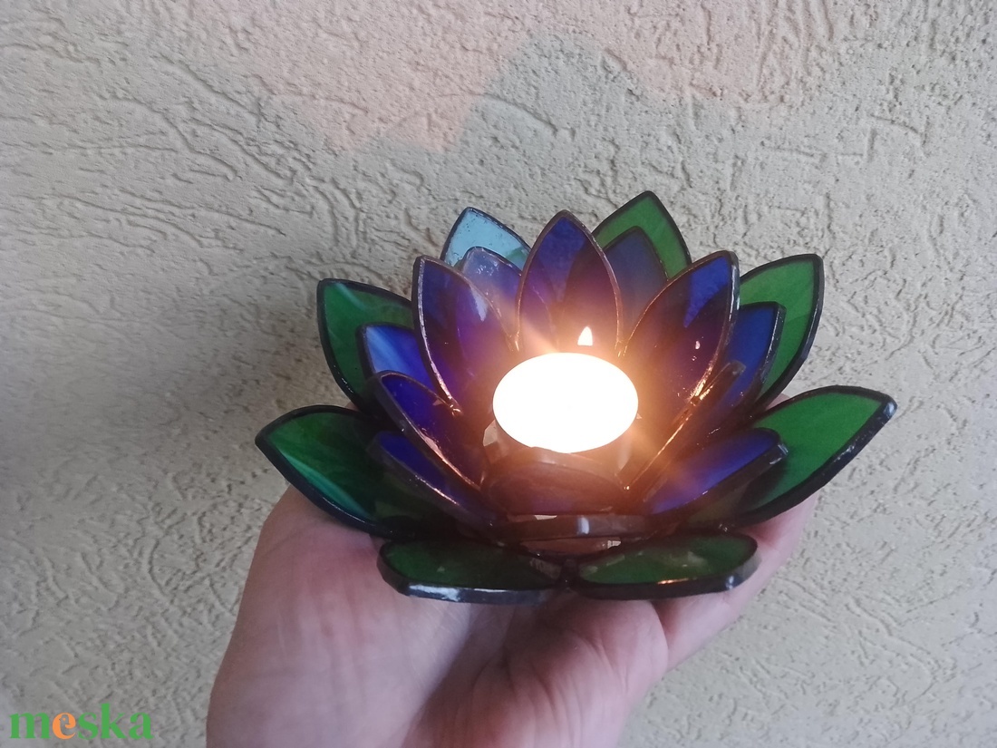 LÓTUSZVIRÁG tiffany mécsestartó, spirituális ajándék, meditációhoz, jógához. - otthon & életmód - gyertya, illat, aroma - mécses és mécsestartó - Meska.hu LÓTUSZVIRÁG tiffany mécsestartó, spirituális ajándék, meditációhoz, jógához. - otthon & életmód - gyertya, illat, aroma - mécses és mécsestartó - Meska.hu