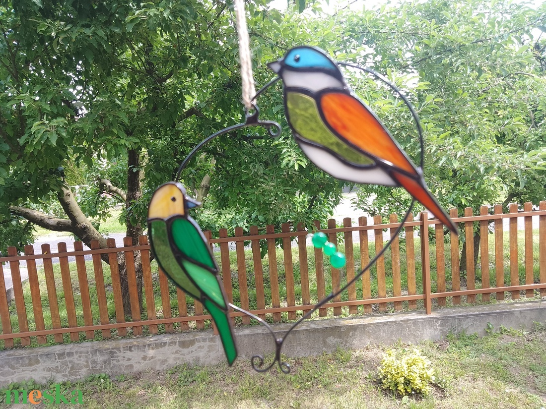 Madárka pár-szeretet drótvázra fűzve - otthon & életmód - dekoráció - ajtó- és ablak dekoráció - ablakdísz - Meska.hu Madárka pár-szeretet drótvázra fűzve - otthon & életmód - dekoráció - ajtó- és ablak dekoráció - ablakdísz - Meska.hu