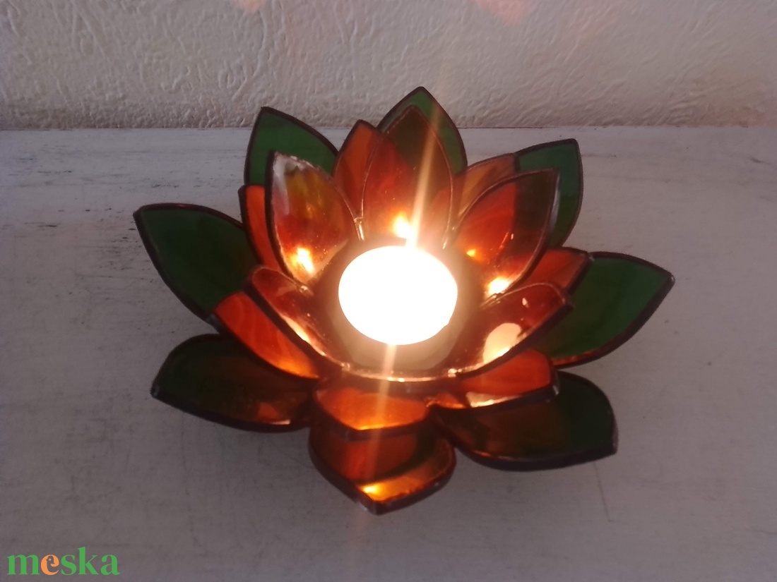 LÓTUSZVIRÁG tiffany mécsestartó, spirituális ajándék. - otthon & életmód - dekoráció - spiritualitás - füstölő és füstölőtartó - Meska.hu LÓTUSZVIRÁG tiffany mécsestartó, spirituális ajándék. - otthon & életmód - dekoráció - spiritualitás - füstölő és füstölőtartó - Meska.hu