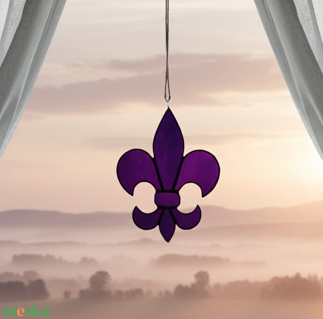 BOURBON LILIOM KERESZT tiffany ablakdísz - otthon & életmód - vallás - kereszt - Meska.hu BOURBON LILIOM KERESZT tiffany ablakdísz - otthon & életmód - vallás - kereszt - Meska.hu