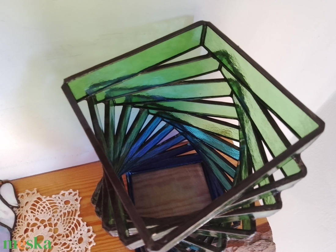 Fényspirál � kézzel készült Tiffany gyertyatartó, prémium lakásdekor - otthon & életmód - lámpa - hangulatlámpa - Meska.hu