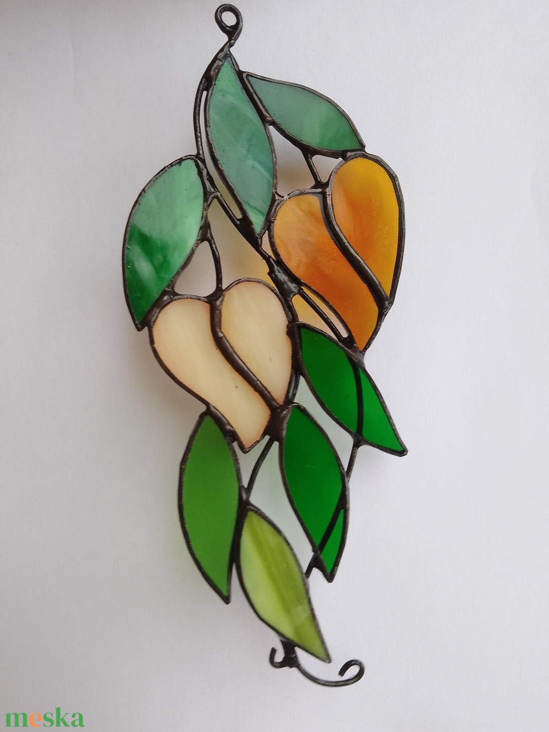 ÖSSZEFONÓDVA - tiffany ablakdísz a kedvesednek - otthon & életmód - dekoráció - ajtó- és ablak dekoráció - ablakdísz - Meska.hu