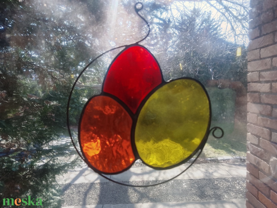 Húsvéti tojások az ablakodba- TIFFANY napfogó/ablakdísz a minimalizmus jegyében - ünnepi díszek, dekorációk - húsvéti díszek és dekorációk - húsvéti ablakdíszek - Meska.hu