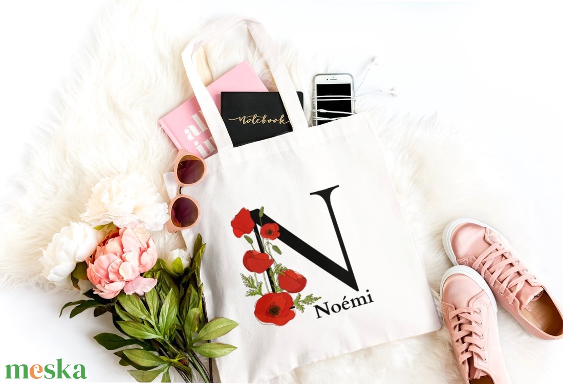 Névre szóló egyedi szatyor Pipacsvirág mintával és névvel és monogrammal - táska & tok - bevásárlás & shopper táska - shopper, textiltáska, szatyor - Meska.hu Névre szóló egyedi szatyor Pipacsvirág mintával és névvel és monogrammal - táska & tok - bevásárlás & shopper táska - shopper, textiltáska, szatyor - Meska.hu