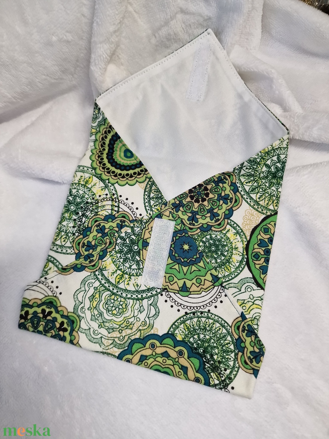Zöld vagy bordó mandala újraszalvéta - táska & tok - uzsonna- & ebéd tartó - szendvics csomagoló - Meska.hu