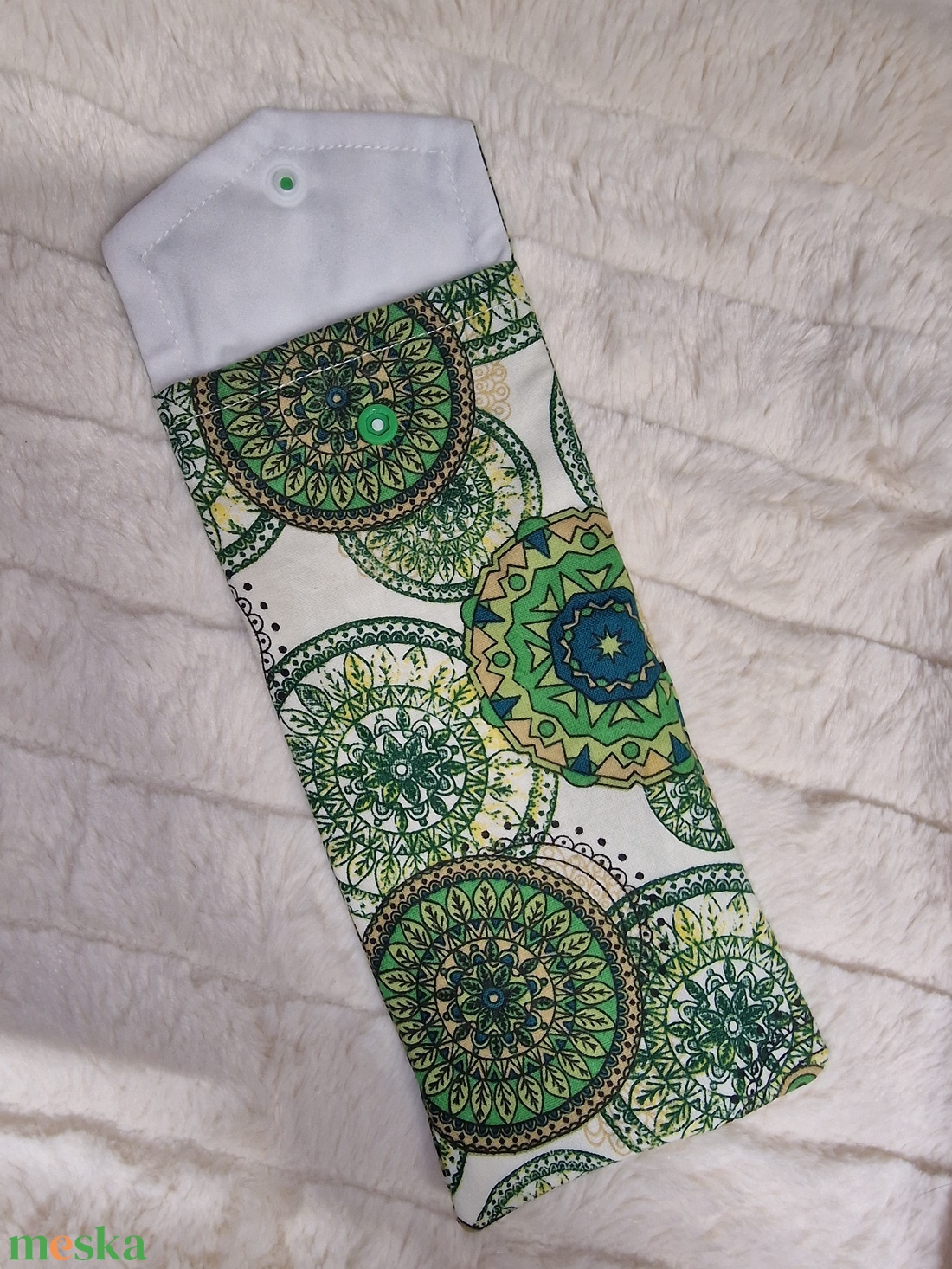 Zöld mandala textil evőeszköztartó - táska & tok - uzsonna- & ebéd tartó - evőeszköz tartó - Meska.hu Zöld mandala textil evőeszköztartó - táska & tok - uzsonna- & ebéd tartó - evőeszköz tartó - Meska.hu