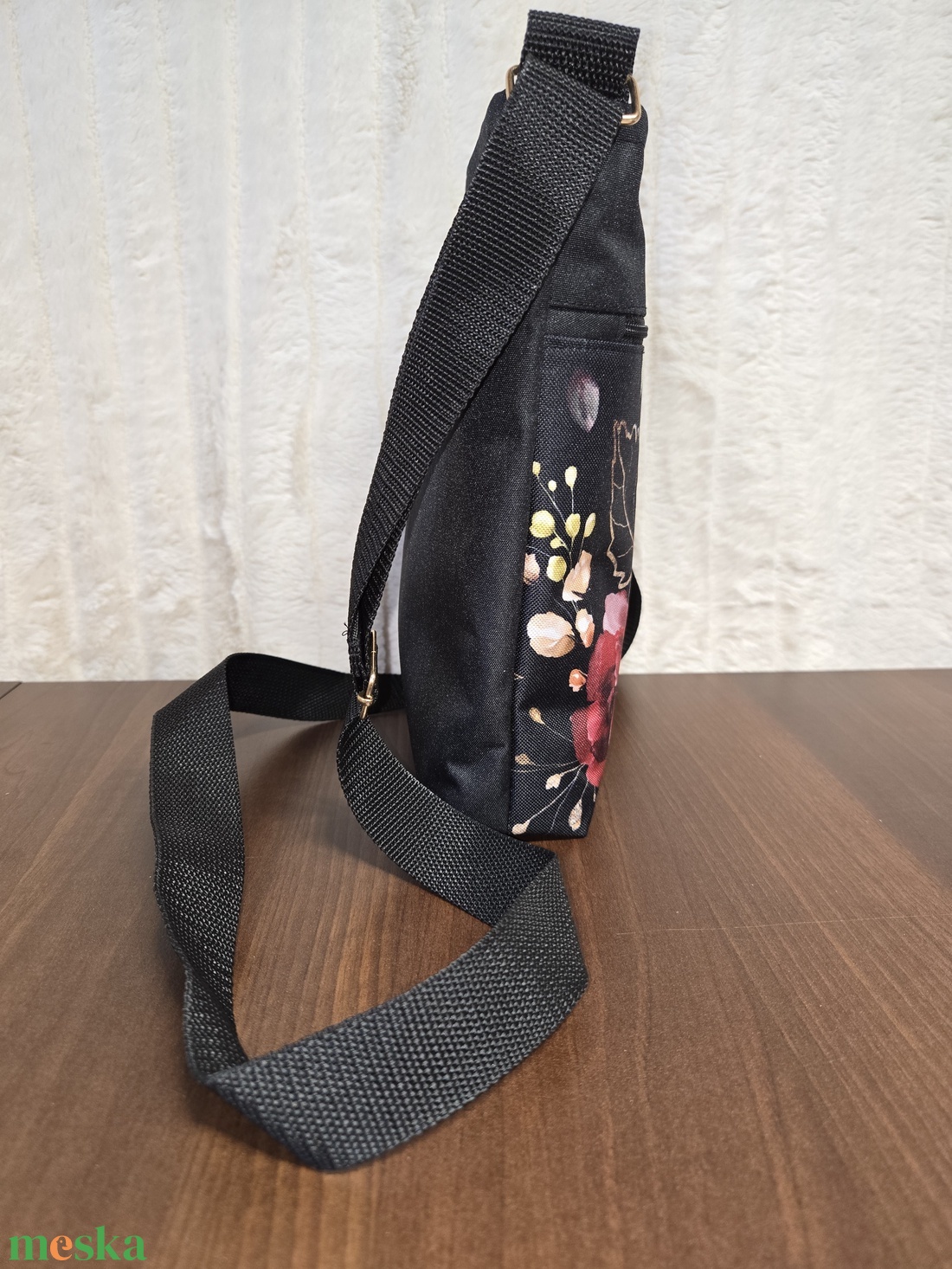 Mintás válltáska - táska & tok - kézitáska & válltáska - vállon átvethető táska - Meska.hu Mintás válltáska - táska & tok - kézitáska & válltáska - vállon átvethető táska - Meska.hu