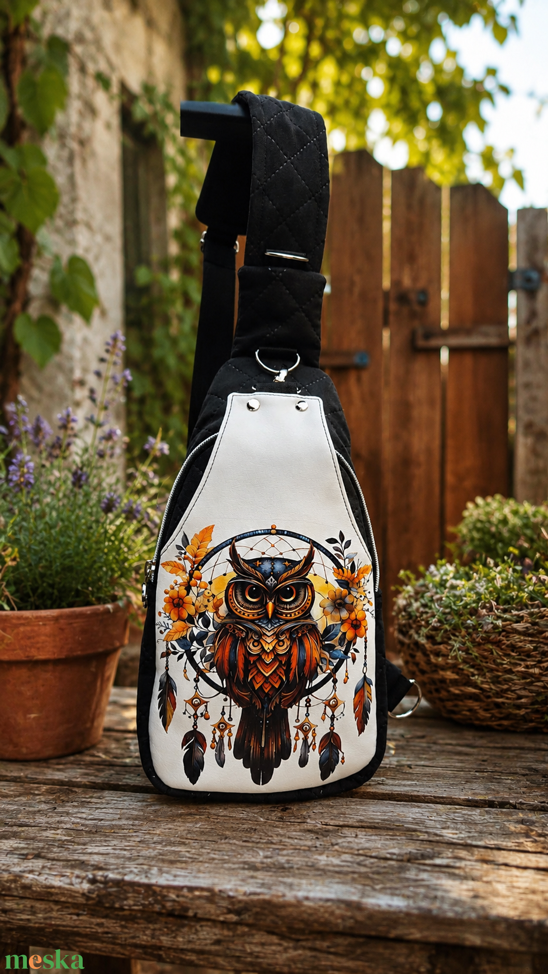 Baglyos keresztpántos táska/sling backpack - táska & tok - kézitáska & válltáska - vállon átvethető táska - Meska.hu