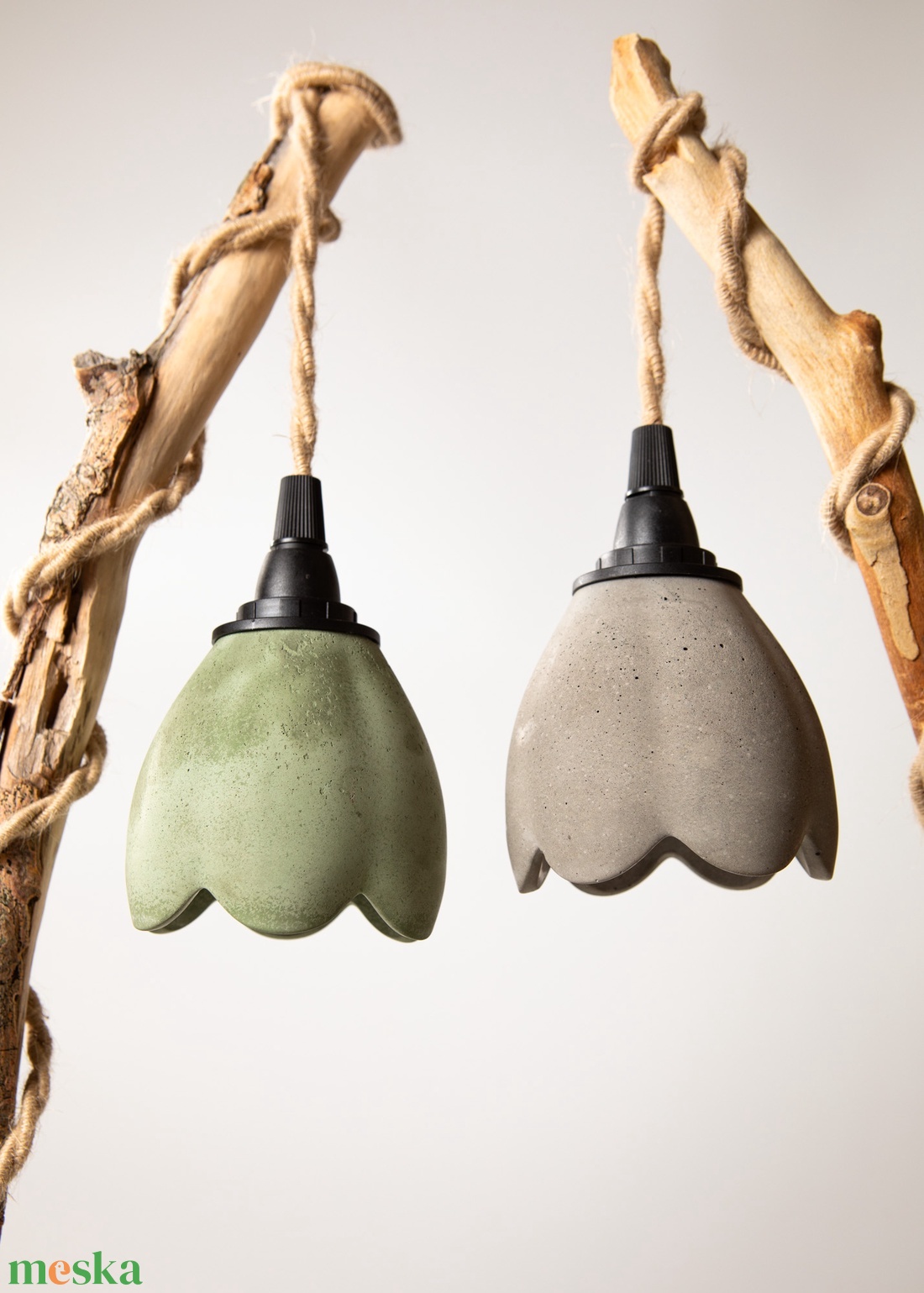 TimberLightConceptions Asztali lámpa - Kapribogyó - otthon & életmód - lámpa - asztali lámpa - Meska.hu