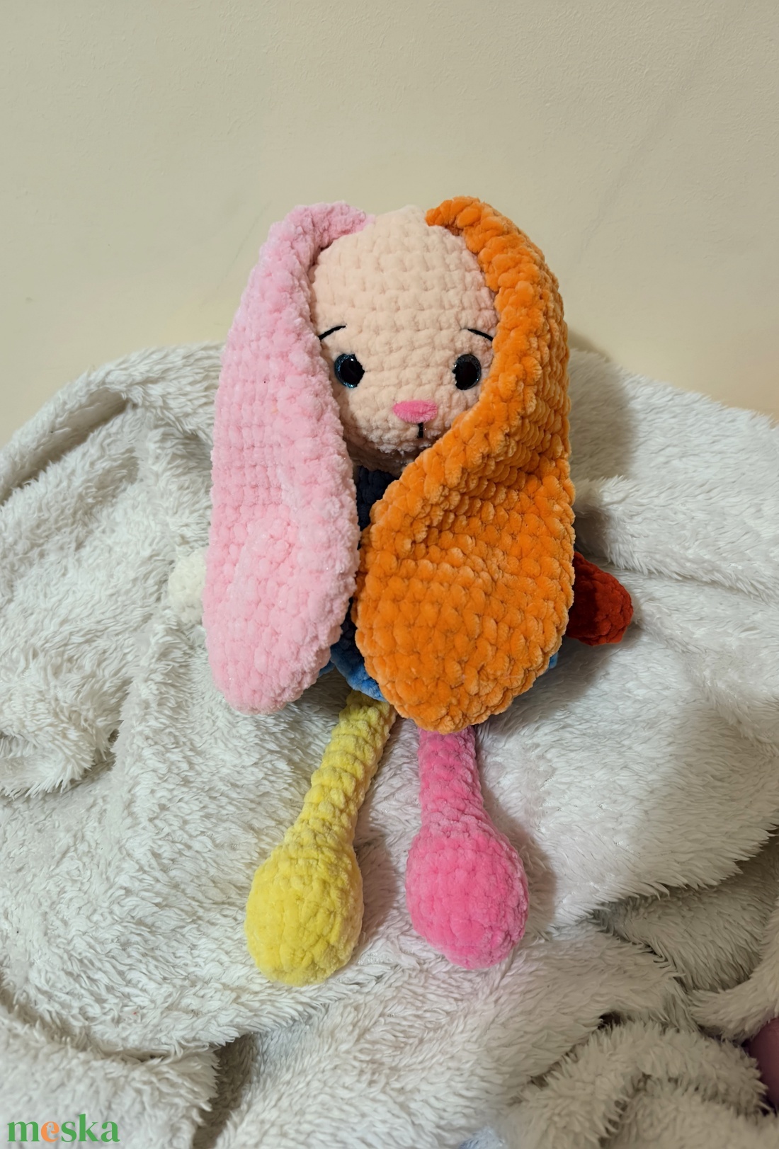 Színes Horgolt Nyuszi - játék & sport - plüssállat & játékfigura - nyuszi - Meska.hu