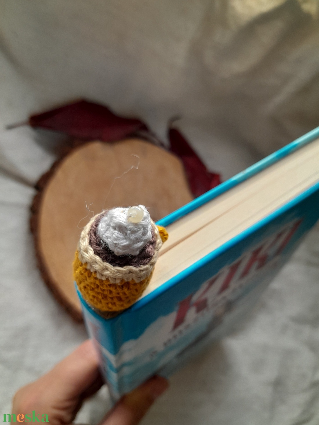 Horgolt könyvjelző - könyv & zene - könyvjelző - Meska.hu