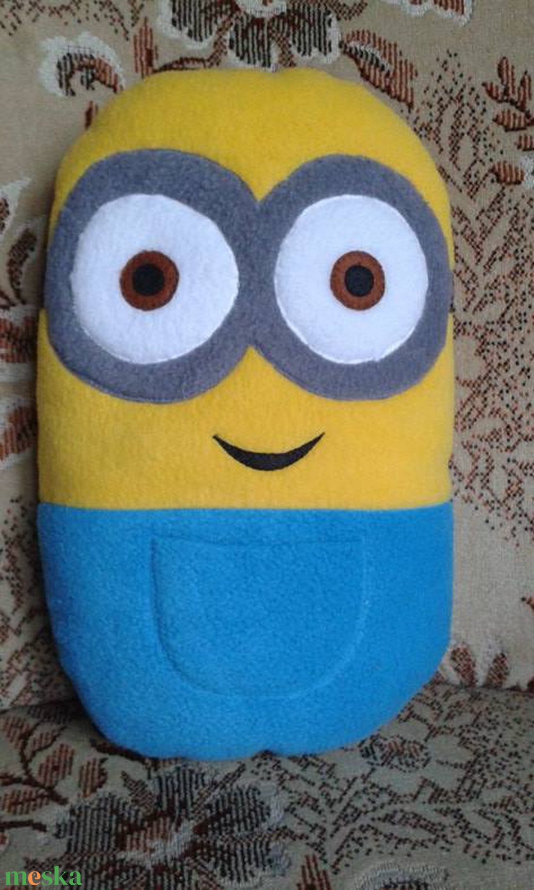 Minion - otthon & életmód - lakástextil - párna & párnahuzat - Meska.hu Minion - otthon & életmód - lakástextil - párna & párnahuzat - Meska.hu
