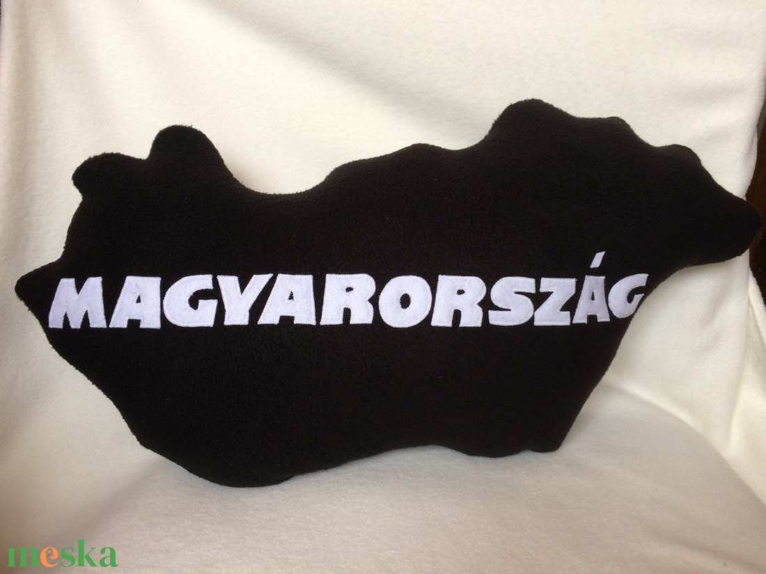 Magyarország alakú párna város névvel is - otthon & életmód - lakástextil - párna & párnahuzat - Meska.hu Magyarország alakú párna város névvel is - otthon & életmód - lakástextil - párna & párnahuzat - Meska.hu
