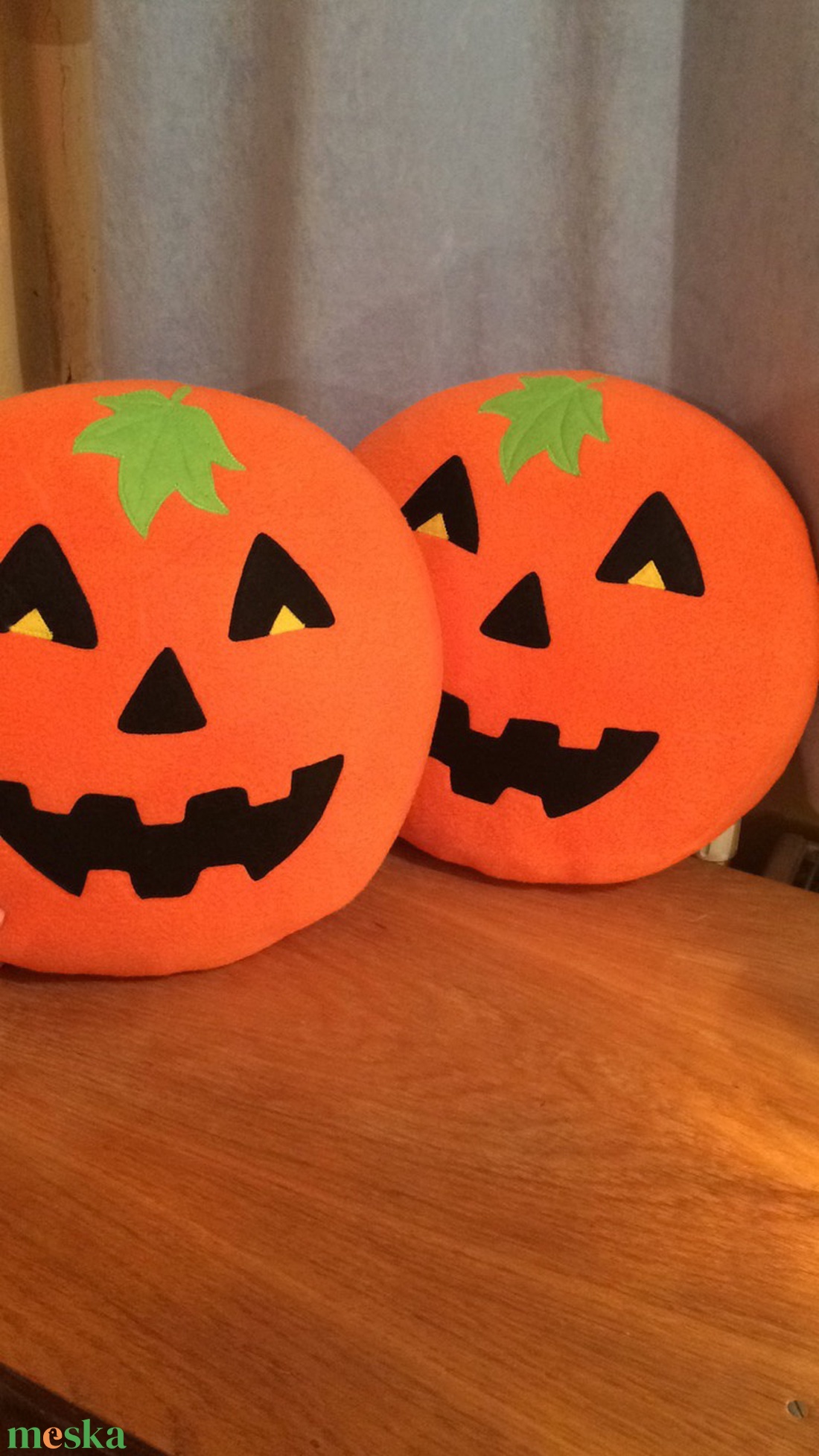 Halloween párna - otthon & életmód - lakástextil - párna & párnahuzat - Meska.hu Halloween párna - otthon & életmód - lakástextil - párna & párnahuzat - Meska.hu