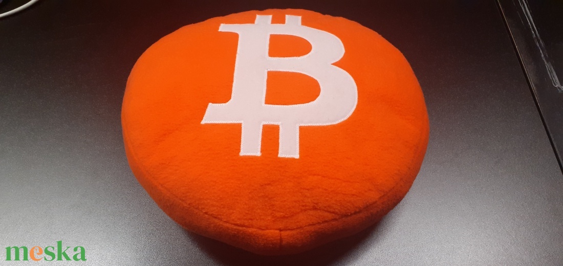 Bitcoin párna - otthon & életmód - lakástextil - párna & párnahuzat - Meska.hu