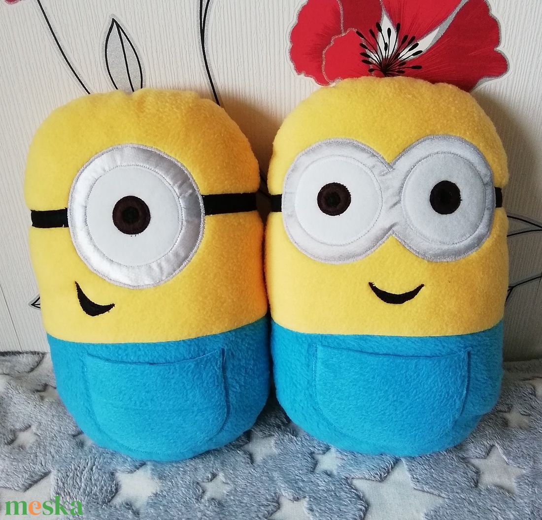 Minion - otthon & életmód - lakástextil - párna & párnahuzat - Meska.hu Minion - otthon & életmód - lakástextil - párna & párnahuzat - Meska.hu