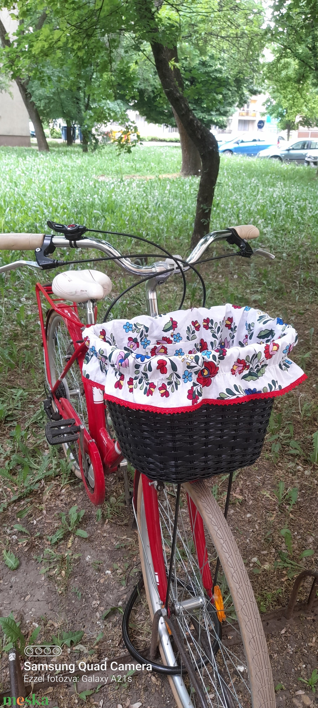 Virágos bicikli kosár huzat - játék & sport - sport és kikapcsolódás - kerékpározás - bicikli kosár huzat - Meska.hu