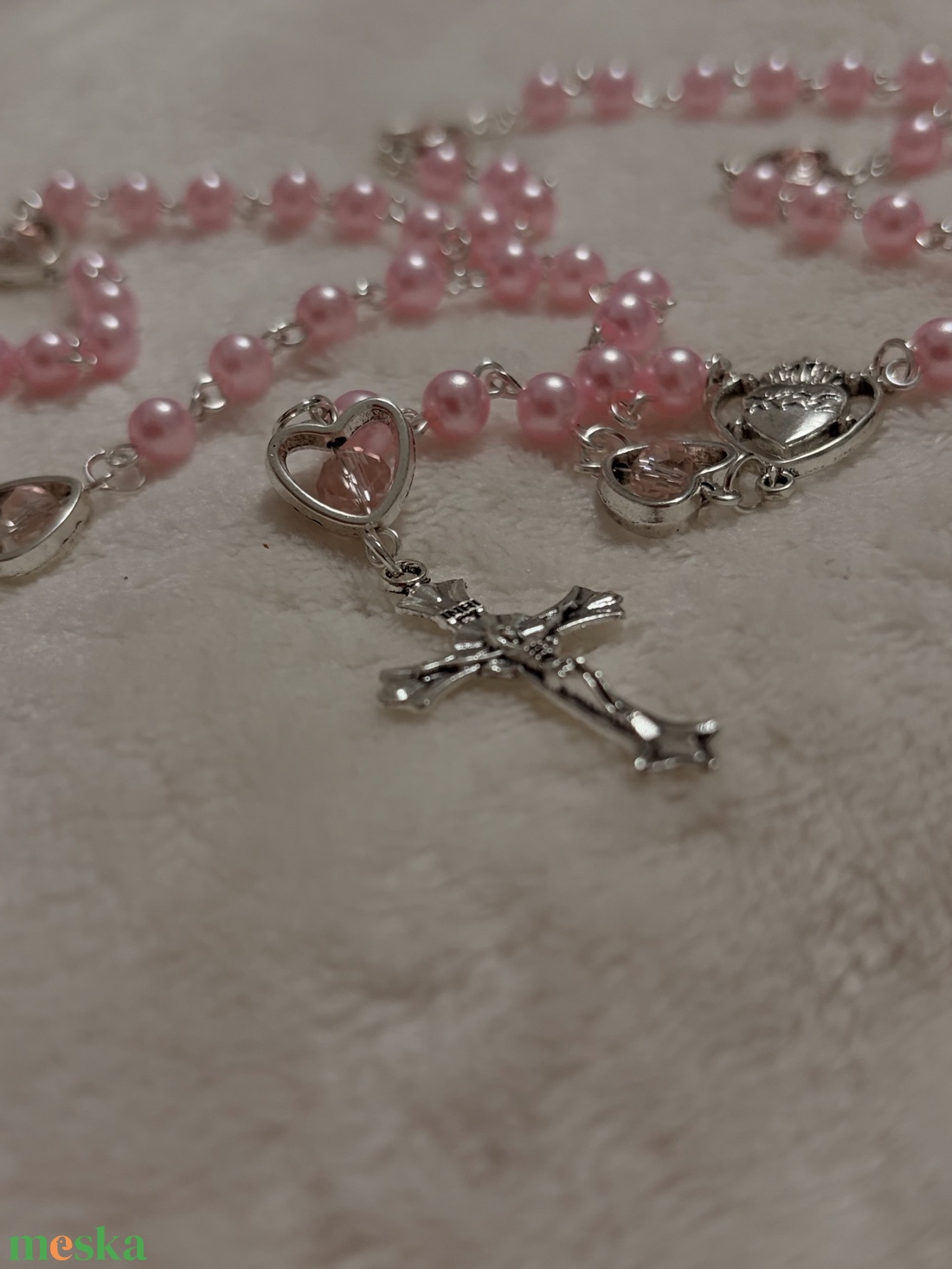 Kézműves rózsaszín rózsafüzér � Jézus Szíve éremmel - otthon & életmód - vallás - lánc & füzér - Meska.hu
