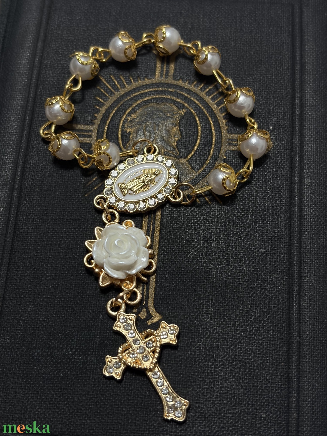 Kézműves egytizedes, Guadeloupe-i Szűzanya, arany-fehér  - otthon & életmód - vallás - házi áldás - Meska.hu