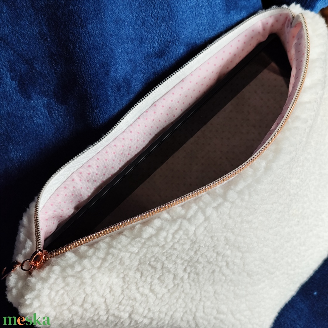 Hófehér teddy 11 tablet tok - táska & tok - ebook & tablet tok - Meska.hu