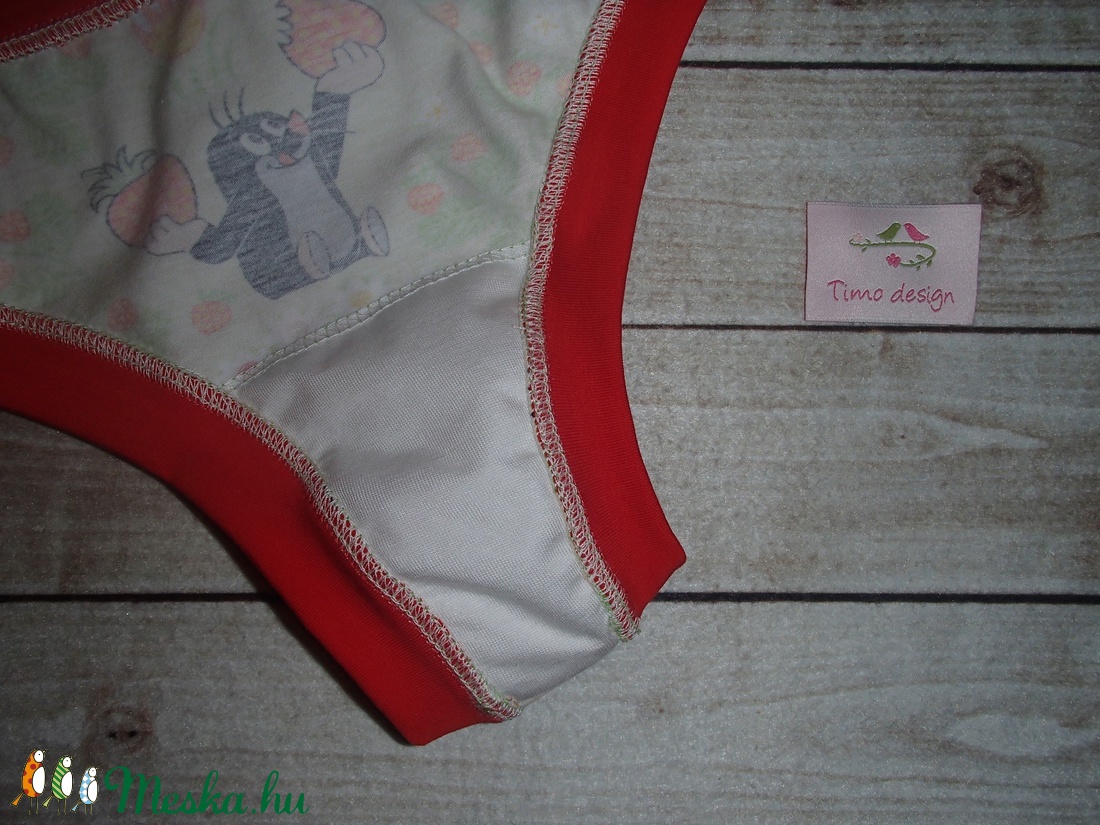 M-es kisvakondos tanga fazonú menstruációs bugyi -  - Meska.hu