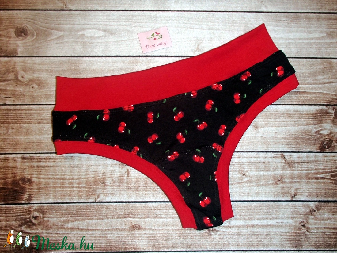 Cseresztnye mintás M méretű tanga fazonú menstruációs bugyi -  - Meska.hu