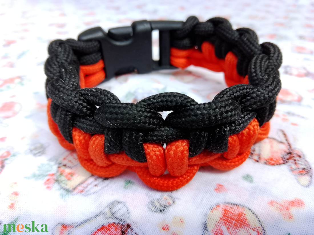 Paracord  karkötő - ékszer - karkötő - fonott karkötő - Meska.hu