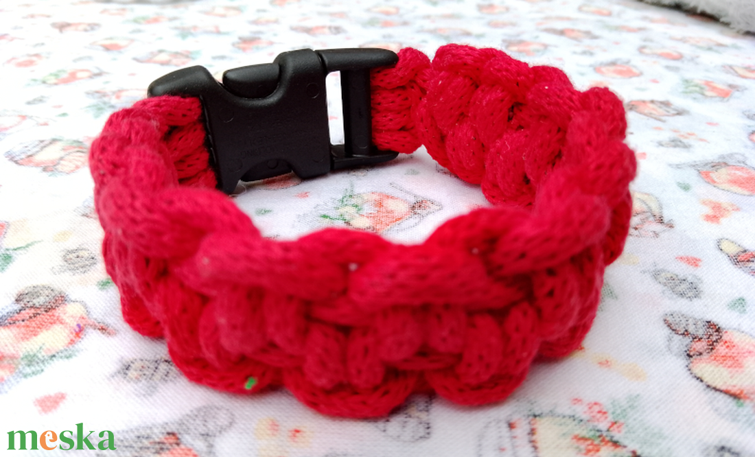Női macrame karkötő - ékszer - karkötő - fonott karkötő - Meska.hu