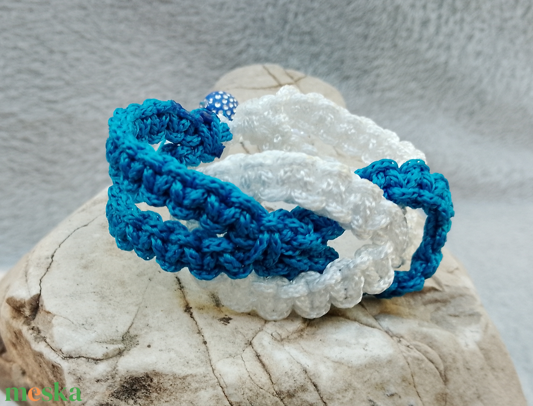 Kék Hullám gyerek macrame karkötő Shamballa záródással - ékszer - karkötő - fonott karkötő - Meska.hu