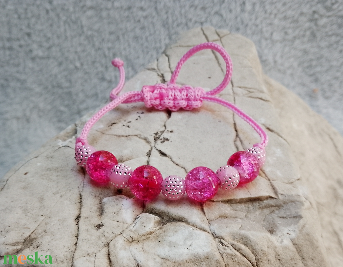 � Rózsaszín Álom kislány macrame karkötő Shamballa záródással - ékszer - karkötő - fonott karkötő - Meska.hu