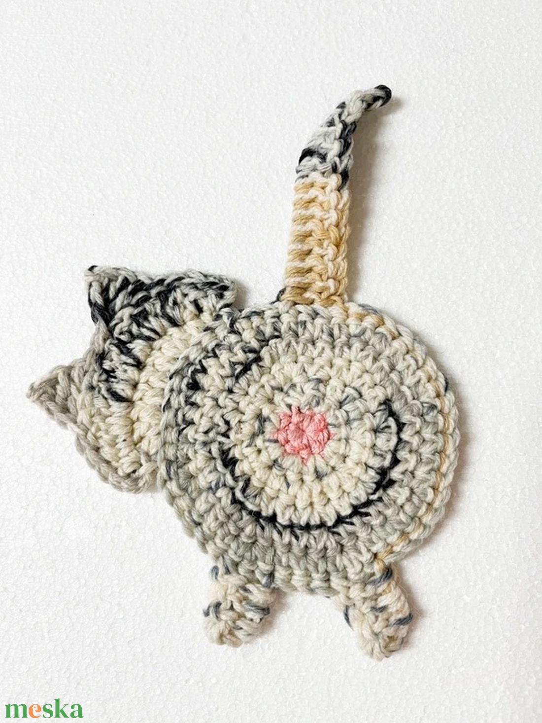 Horgolt cica poháralátét, egyedi darab. - otthon & életmód - konyhafelszerelés, tálalás - tálalás - tányér- és poháralátét - Meska.hu