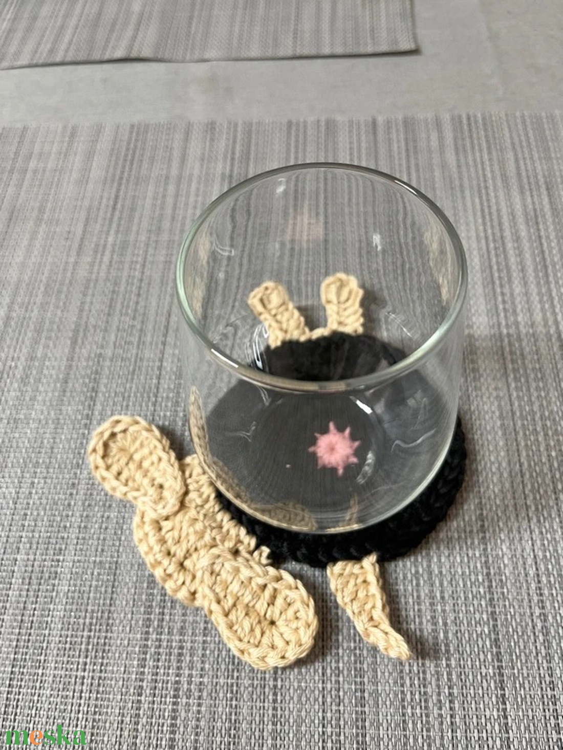 Horgolt kutya poháralátét. - otthon & életmód - konyhafelszerelés, tálalás - tálalás - tányér- és poháralátét - Meska.hu