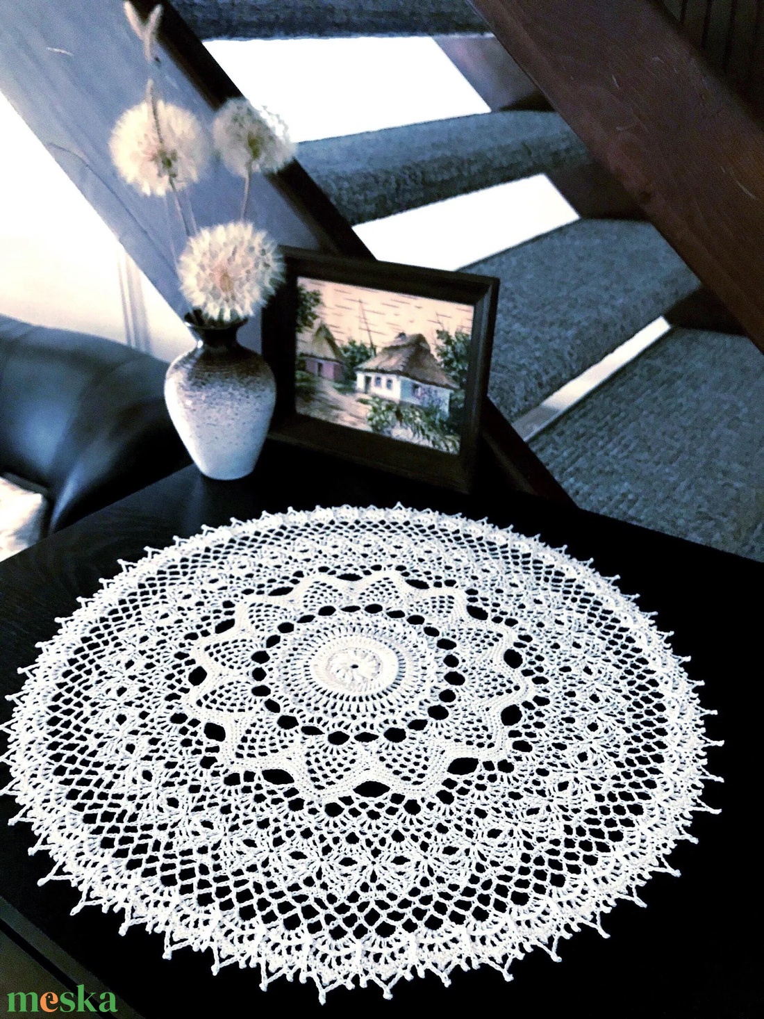 Modern horgolt csipke terítő - mandala 3D elemekkel - otthon & életmód - lakástextil - abrosz, terítő - díszterítő polcra, komódra - Meska.hu