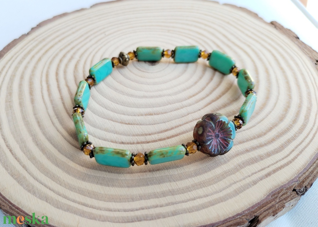 Türkiz virág karkötő - sárga üveggyöngy - ékszer - karkötő - gyöngyös karkötő - Meska.hu