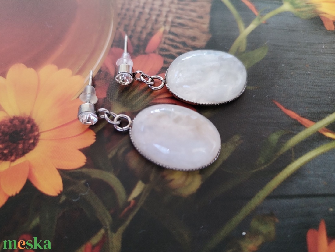 Szivárványos holdkő acél fülbevaló  - ékszer - fülbevaló - lógó fülbevaló - Meska.hu