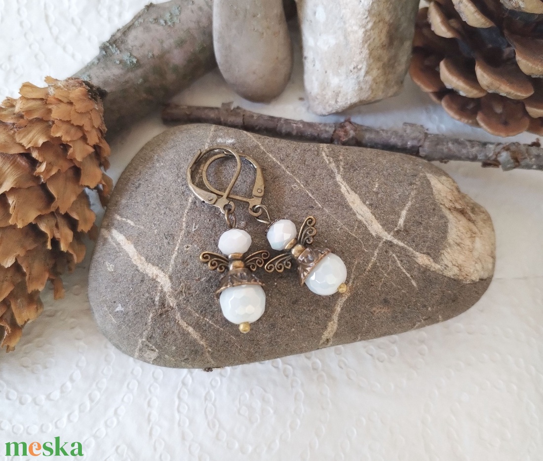 Angyal fülbevaló #1 - fehér üveggyöngy - ékszer - fülbevaló - lógó fülbevaló - Meska.hu