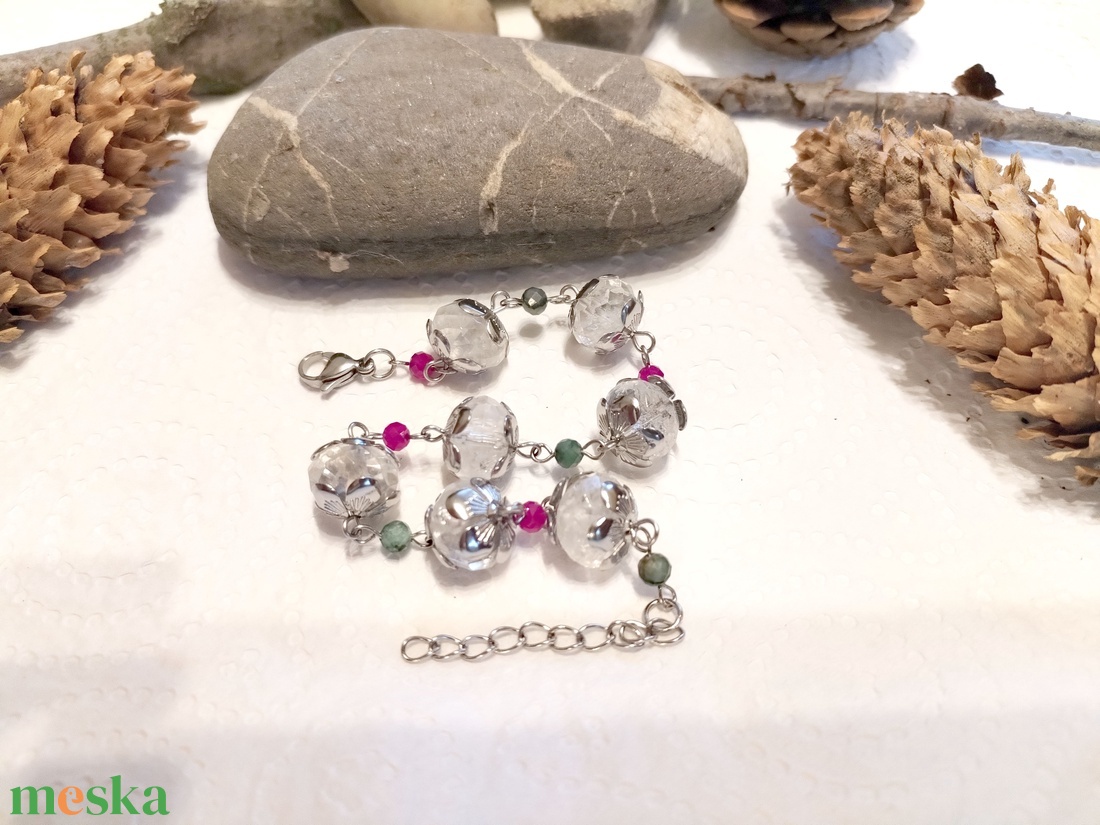 Hegyikristály, rubin és smaragd acél karkötő - ékszer - karkötő - ásványkarkötő - Meska.hu
