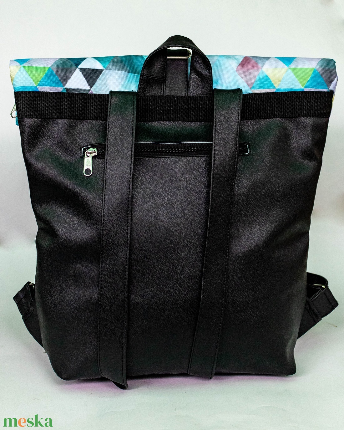 Kék, geometriai mintás roll up táska - táska & tok - hátizsák - roll top hátizsák - Meska.hu