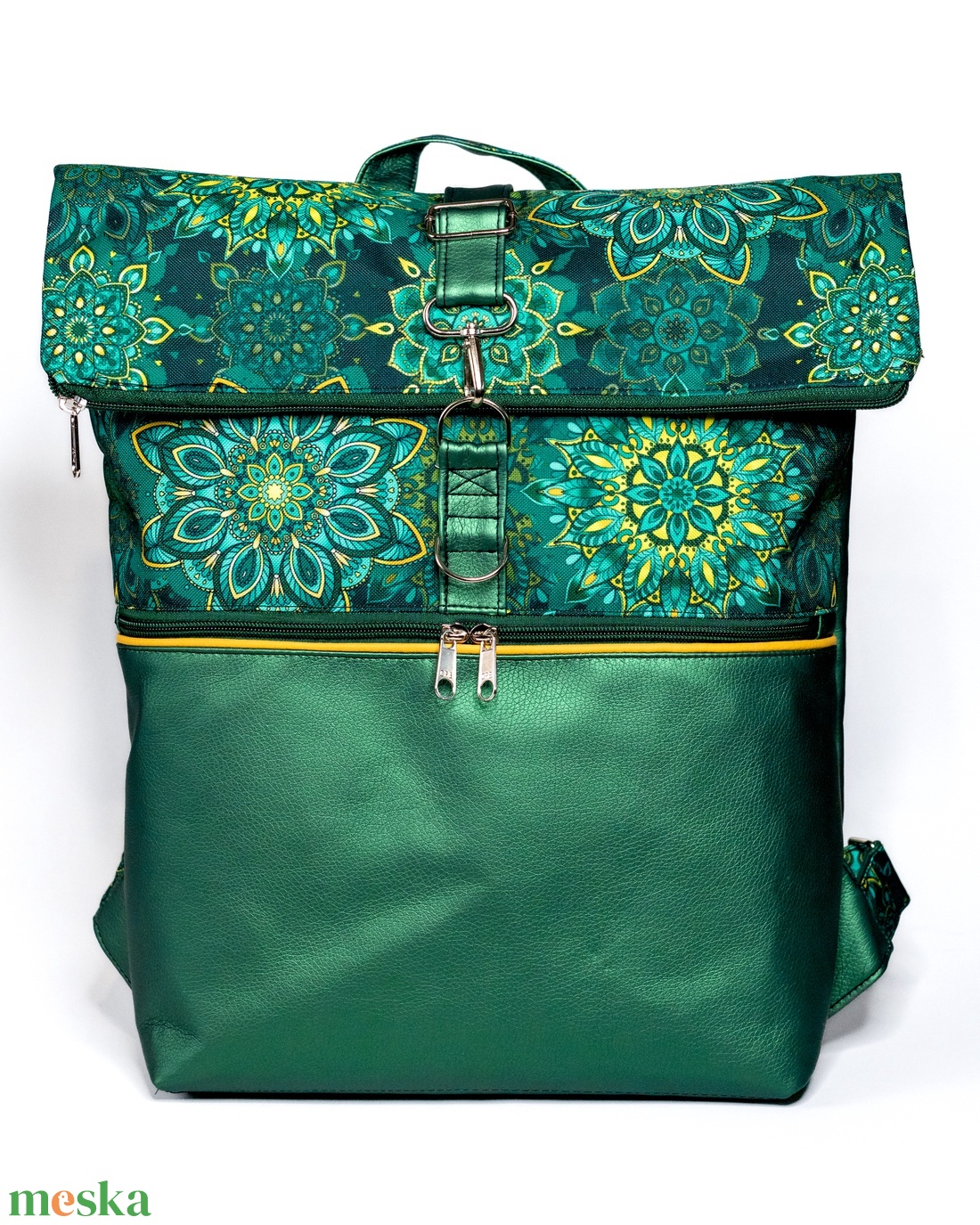 Zöld metálfényű, mandalás roll top hátizsák - táska & tok - hátizsák - roll top hátizsák - Meska.hu