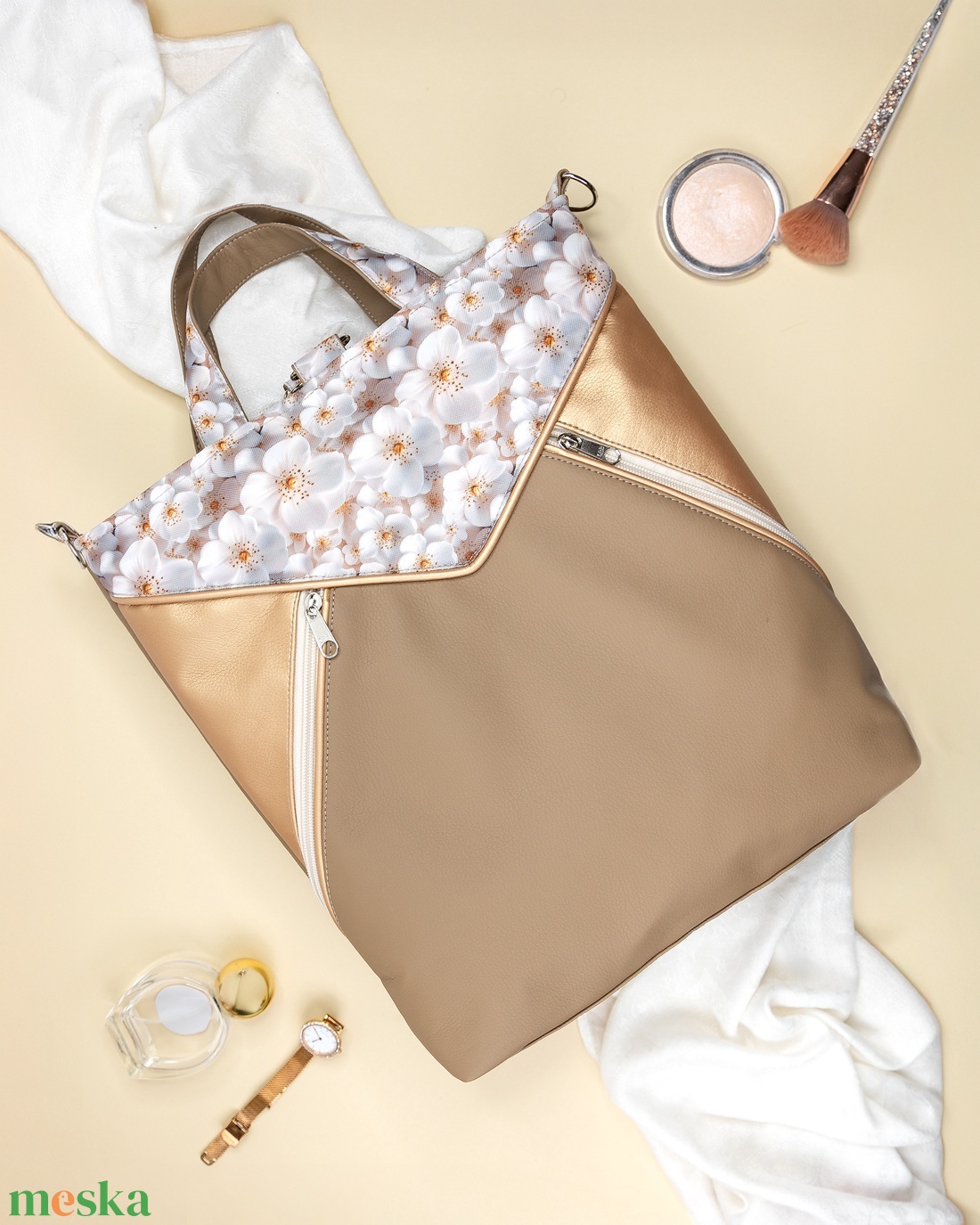 Rose gold és barna 3in1 táska virágos mintával - táska & tok - variálható táska - Meska.hu Rose gold és barna 3in1 táska virágos mintával - táska & tok - variálható táska - Meska.hu