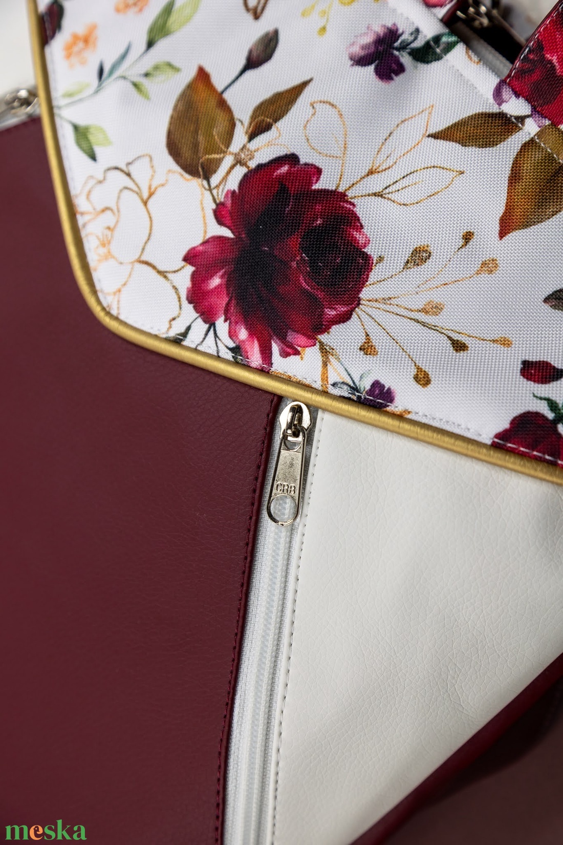 Bordó, virágos többfunkciós táska - táska & tok - variálható táska - Meska.hu