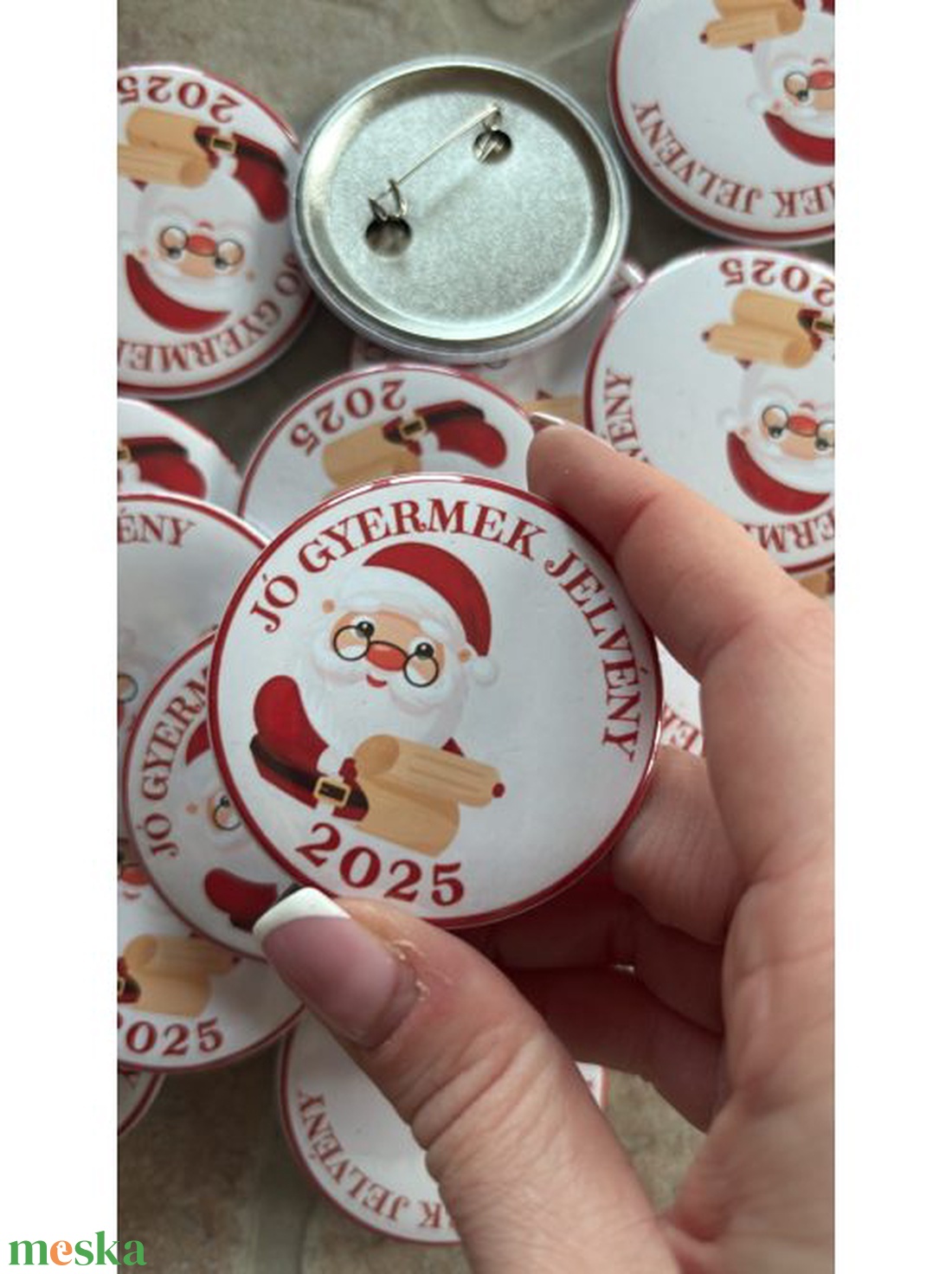 Jó gyermek jelvény -kitűző  - karácsony - mikulás - mikulás ajándékok - Meska.hu